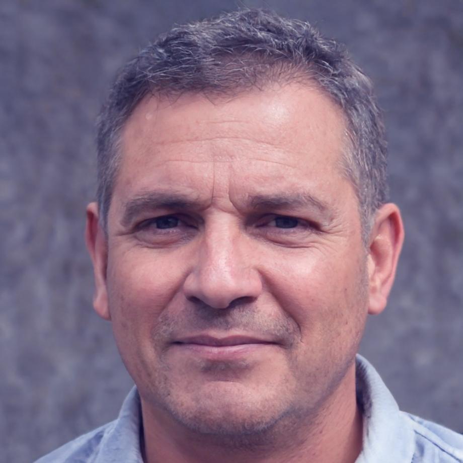 Dr. Esteban Quiroga Méndez, Director de Nutrición Clínica